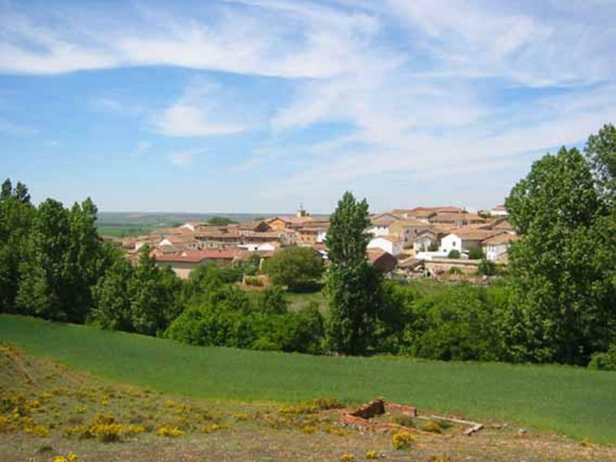 Hotel Rural Fuente Del Val Pradanos de Ojeda Luaran gambar