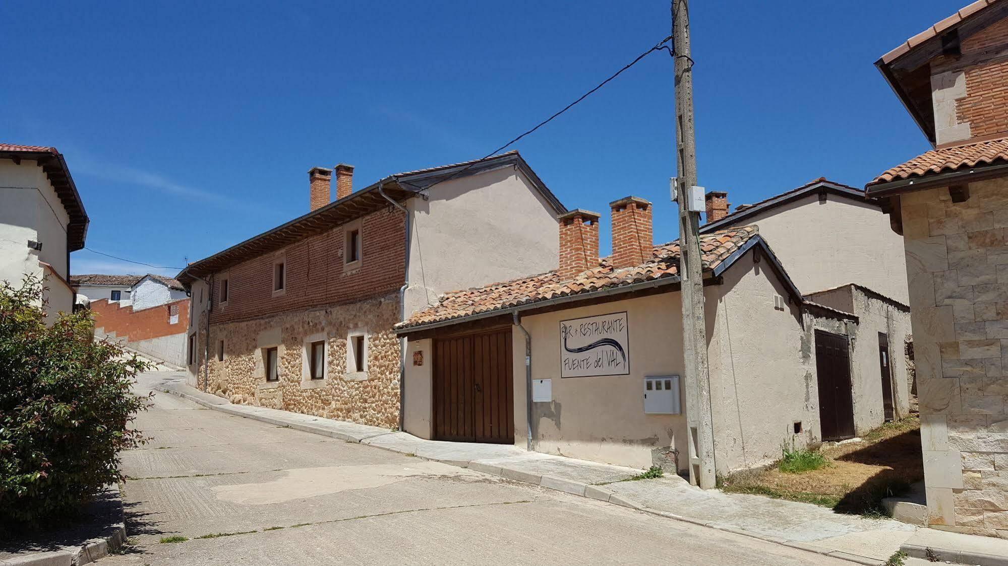 Hotel Rural Fuente Del Val Pradanos de Ojeda Luaran gambar